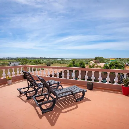 Paradis - Quartos Villa Pêra