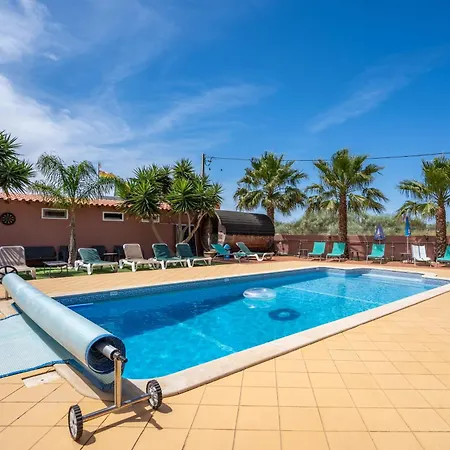 Villa Paradis - Quartos Pêra