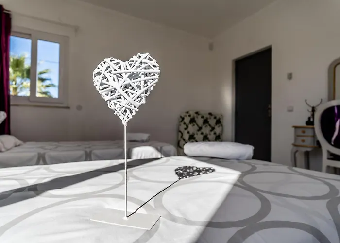 Paradis - Quartos Pêra